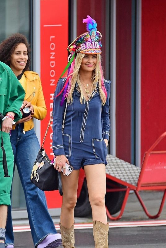LAURA WHITMORE Heading to Glastonbury with a Friends 06/23/2022