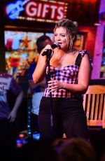 LAUREN ALAINA at Siriusxm
