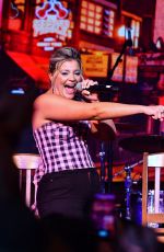 LAUREN ALAINA at Siriusxm
