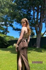 LAUREN ORLANDO - Instagram Photos 06/22/2022
