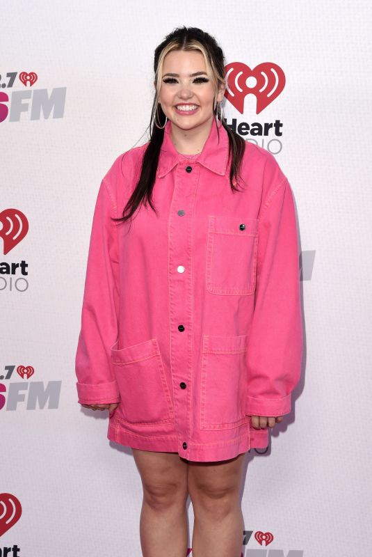 LAUREN SPENCER SMITH at 2022 Iheartradio Wango Tango in Carson 06/04/2022