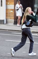 LILA GRACE MOSS Out for Dinner with a Friend in London 06/07/2022