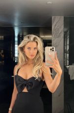 LINDSAY BREWER - Instagram Photos 06/06/2022