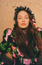 MADDIE ZIEGLER for Cosmopolitan Magazine, June 2022
