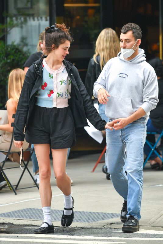 MARGARET QUALLEY and Jack Antonoff Out in New York 06/11/2022