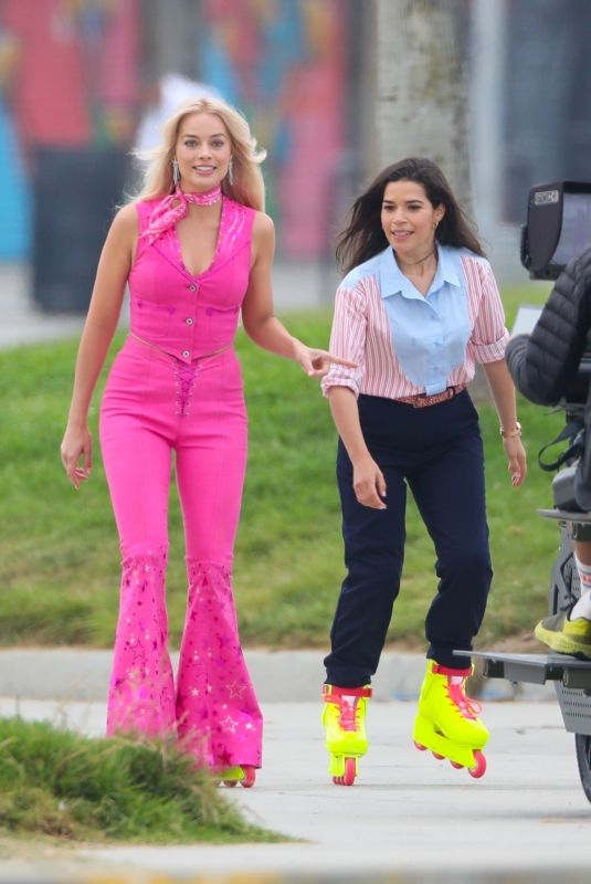 MARGOT ROBBIE and AMERICA FERRERA on the Set of Barbie in Venice Beach 06/27/2022