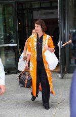 MARY ELIZABETH WINSTEAD Leaves Her Hotel in New York 06/28/2022