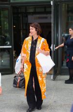MARY ELIZABETH WINSTEAD Leaves Her Hotel in New York 06/28/2022