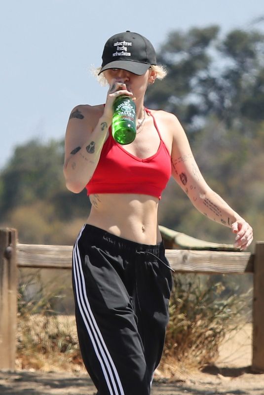 MILEY CYRUS Out Hiking in Hollywood Hills 06/12/2022