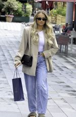 MOLLY MAE HAGUE Leaves The Ivy in Manchester 06/10/2022