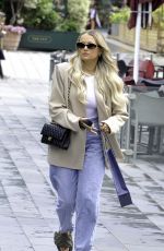 MOLLY MAE HAGUE Leaves The Ivy in Manchester 06/10/2022