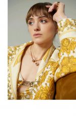 NATALIA DYER in Elle Magazine, Singapoer May 2022