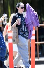 NOAH CYRUS Ouy with Her Boyfriend at a Smoothie Bar in Los Angeles 06/25/2022
