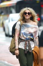 PARIS JACKSON Leaves Her Hotel in New York  06/23/2022