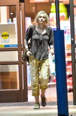 PARIS JACKSON Shopping at CVS in Los Angeles 06/10/2022