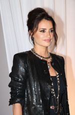 PENELOPE CRUZ at Chanel Metiers D