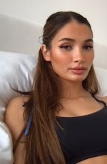 PIA MIA PEREZ - Instagram Photos 06/06/2022