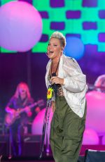 PINK Performs at BottleRock Music Festival in Napa 05/29/2022