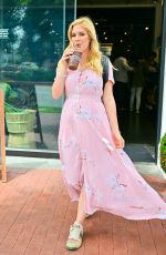 Pregnant HEIDI MONTAG Shopping at Erewhon in Los Angeles 06/03/2022