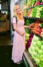 Pregnant HEIDI MONTAG Shopping at Erewhon in Los Angeles 06/03/2022