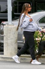 Pregnant LEONA LEWIS and Dennis Jauch Out Hiking with Their Dogs in Los Angeles 06/05/2022