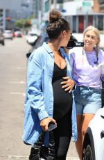 Pregnat LEONA LEWIS at a Doctor