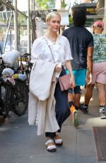 SARAH PAULSON Out in New York 06/16/2022