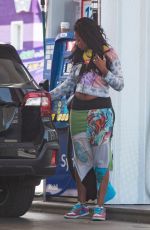 SASHA OBAMA at a Gas Station in Los Angeles 06/13/2022