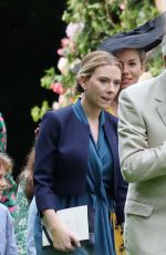 SCARLETT JOHANSSON and SIENNA MILLER on the Set of Kristen Scott Thomas