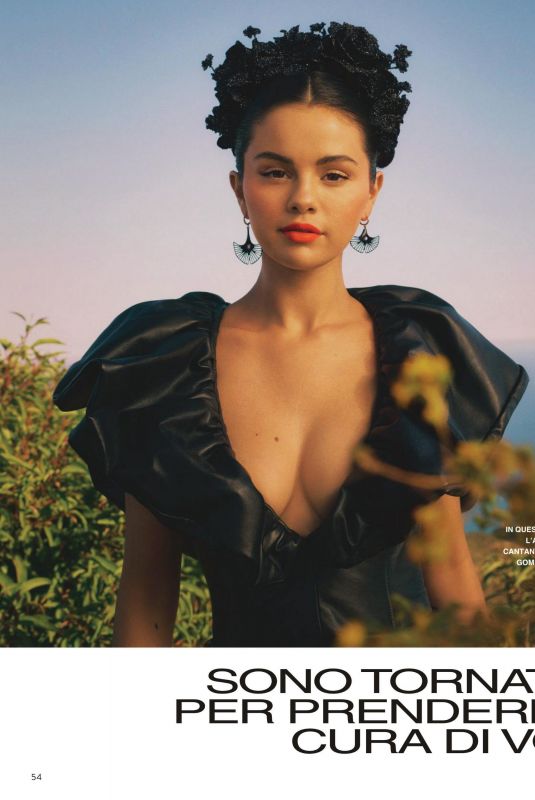 SELENA GOMEZ in Grazia Magazine, Italy June 2022