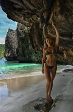 SHANTEL VANSANTEN - Instagram Photos 06/22/2022