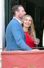 TAYLOR NEISEN and Liev Schreiber Out in Venice 06/27/2022