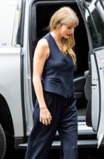 TAYLOR SWIFT Arrives at Storytellers Event at Tribeca Film Festival in New York 06/11/2022