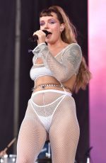 TOVE LO Performs at 2022 Bonnaroo Music & Arts Festival in Tennessee 06/17/2022