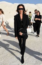 VICTORIA BECKHAN at Le Papier Jacquemus