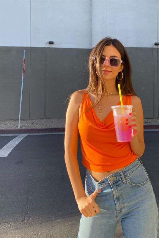 VICTORIA JUSTICE - Instagram Photos and Video 06/19/2022