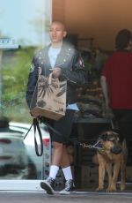 WILLOW SMITH Out Shopping in Calabasas 06/18/2022