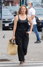 ALICIA SILVERSTONE Out for Lunch with a Friend in New York 07/29/2022
