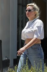 AMANDA BYNES Out Wwearing Her Engagement Ring at Starbucks in Los Angeles 07/01/2022