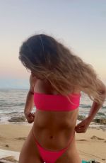 ANASTASIA ASHLEY - Instagram Photos and Video 07/11/2022
