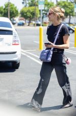 ASHLEE SIMPSON Out Shopping at Dick