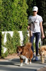 AUBREY PLAZA Out for Breakfast with a Friend in Los Angeles 07/20/2022