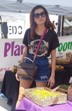 BLANCA BLANCO in Denim Shorts Shopping for Fresh Produce in Palisades 07/03/2022