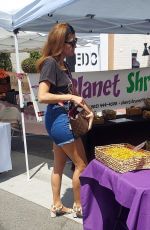 BLANCA BLANCO in Denim Shorts Shopping for Fresh Produce in Palisades 07/03/2022