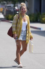 CANDICE CAMERON BURE Arrives at Office Building in Los Angeles 07/27/2022