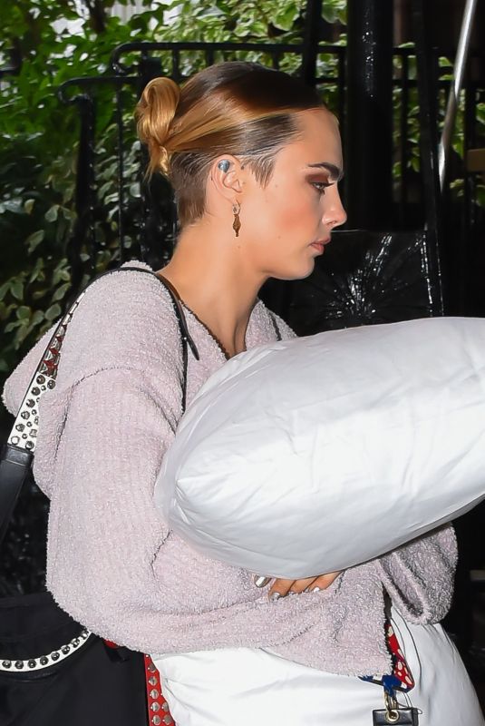 CARA DELEVINGNE Out with a Pillow in New York 07/28/2022