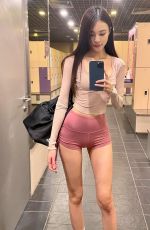 CATHRYN LI - Instagram Photos and Videos 07/14/2022