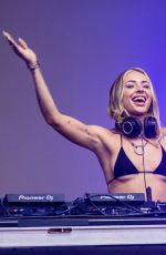 CHARLY JORDAN Performs at Lollapalooza in Grant Park in Chicago 07/30/2022