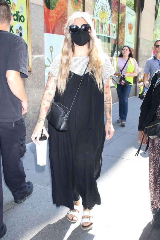 CHRISTINA PERRI Heading to New York Live 07/19/2022