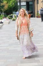 CLAIRE SWEENEY Leaves Soho House White City in London 07/12/2022